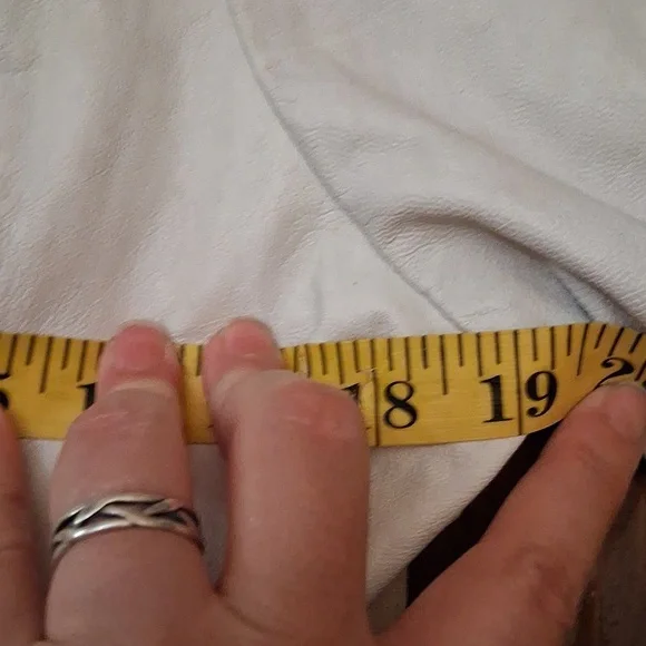 Wilson's Women's Cream Leather Jacket Size Large - Picture 11 of 11